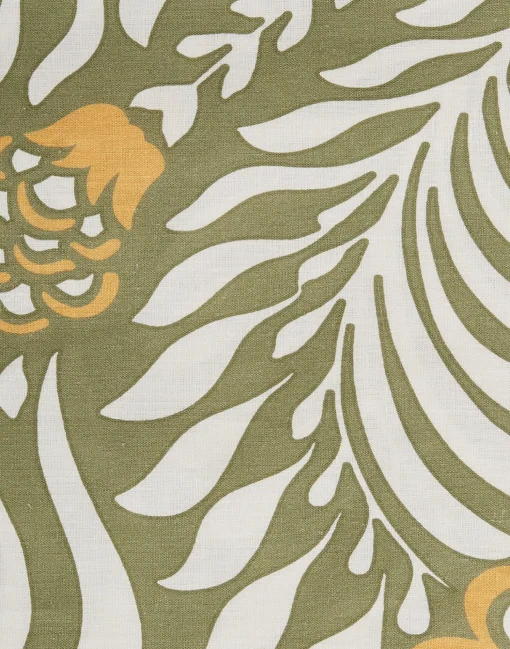 Large TableclothTudor Light Green in Linen