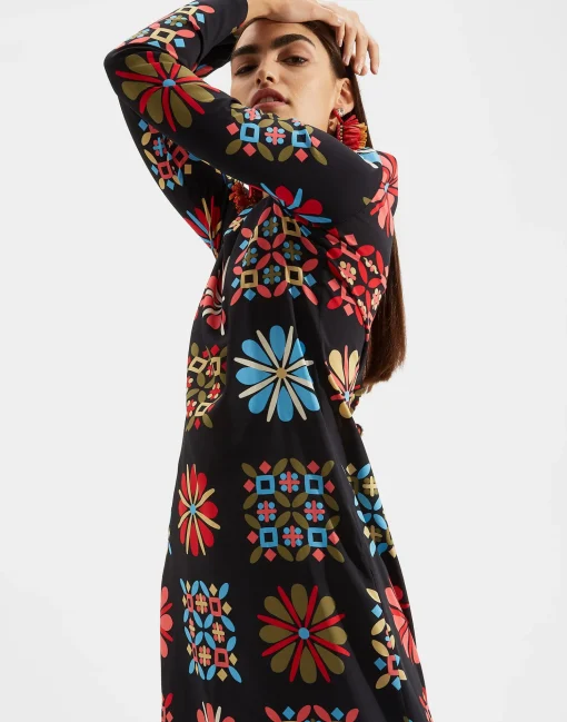 Long Sleeve Swing DressVetrata Grande in Sable