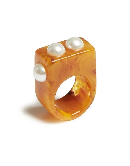 Nefertiti RingSolid Rust in Acrylic Resin