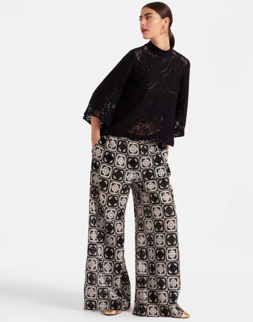 Palazzo PantsMini Tiles Black in Macramé
